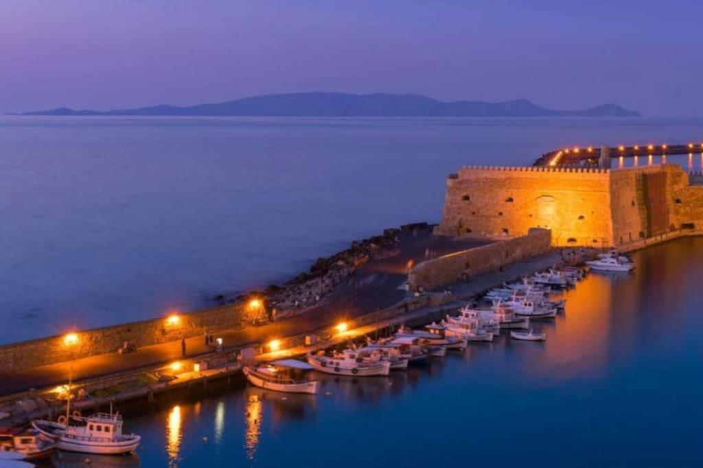 Calm Home Διαμέρισμα Κέντρο Ηρακλείου Iraklio Eksteriør billede